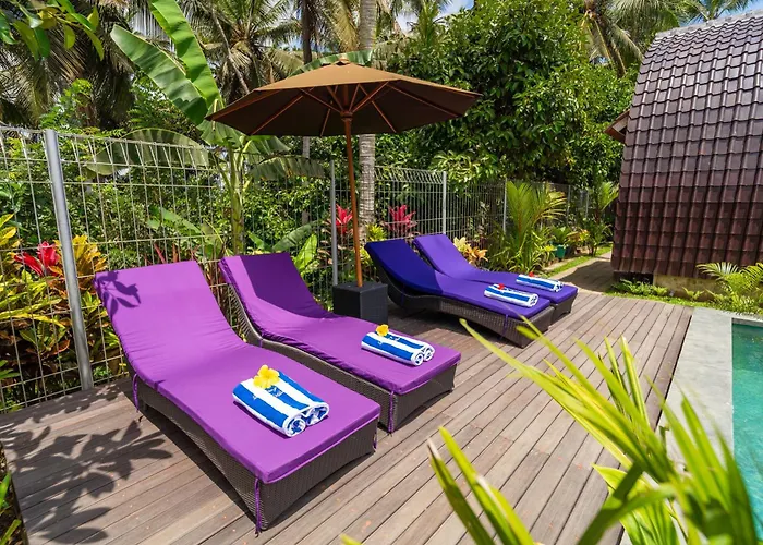 بيت ضيافة Lumbung Sari Wooden 4*